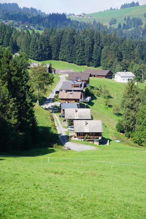 Ferienwohnungen Im Blockhaus Metzler Schwarzenberg im Bregenzerwald Esterno foto