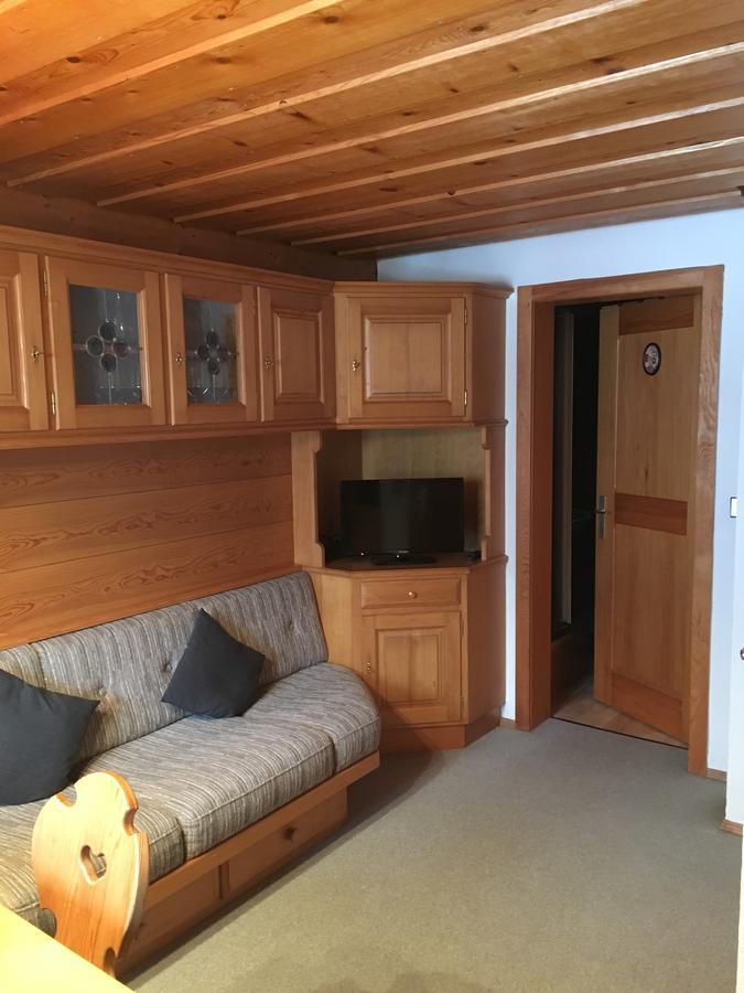 Ferienwohnungen Im Blockhaus Metzler Schwarzenberg im Bregenzerwald Esterno foto