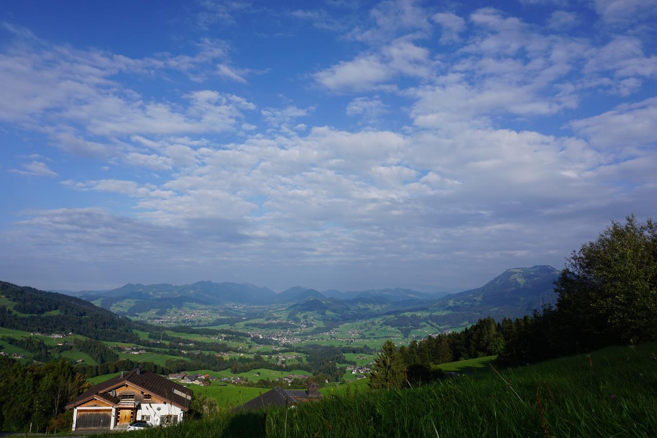Ferienwohnungen Im Blockhaus Metzler Schwarzenberg im Bregenzerwald Esterno foto